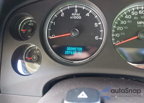 2009 GMC Yukon Xl 1500 Denali z USA, uszkodzony, nr VIN 1GKFK06289R206659